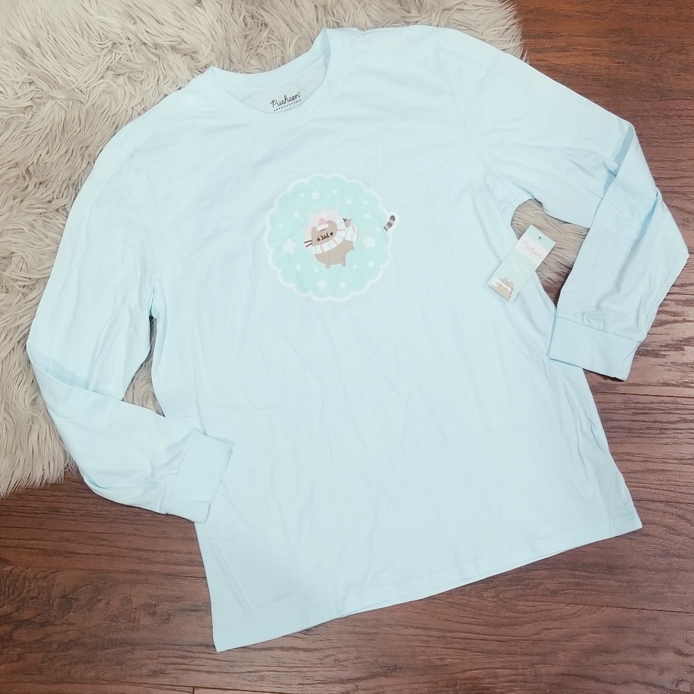 Pusheen Box Winter 2021 Exclusive Long Sleeve Tee Shirt Pastel